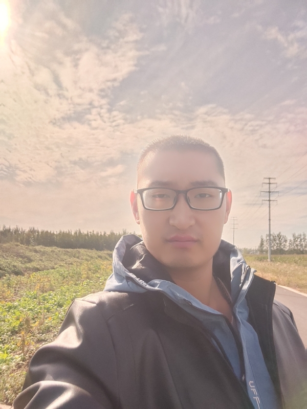 温暖胸膛的第一张照片--鞍山相亲服务中心