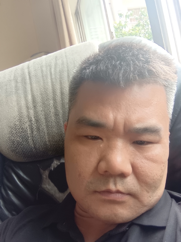 路人的第一张照片--鞍山相亲服务中心