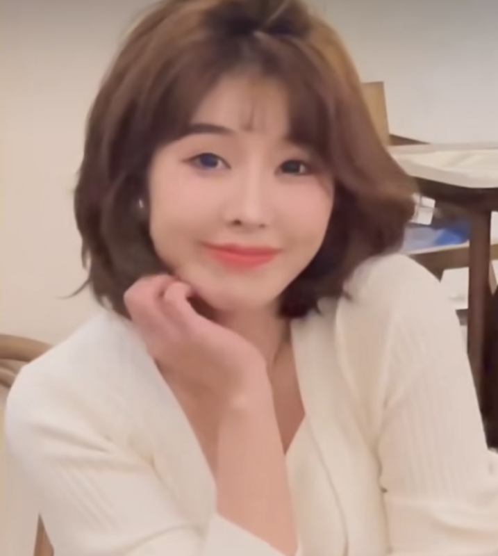 張雨晴的第一张照片--鞍山相亲服务中心