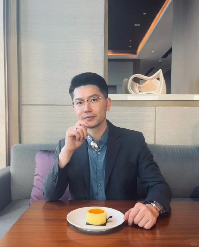 Aurora的第一张照片--鞍山相亲服务中心