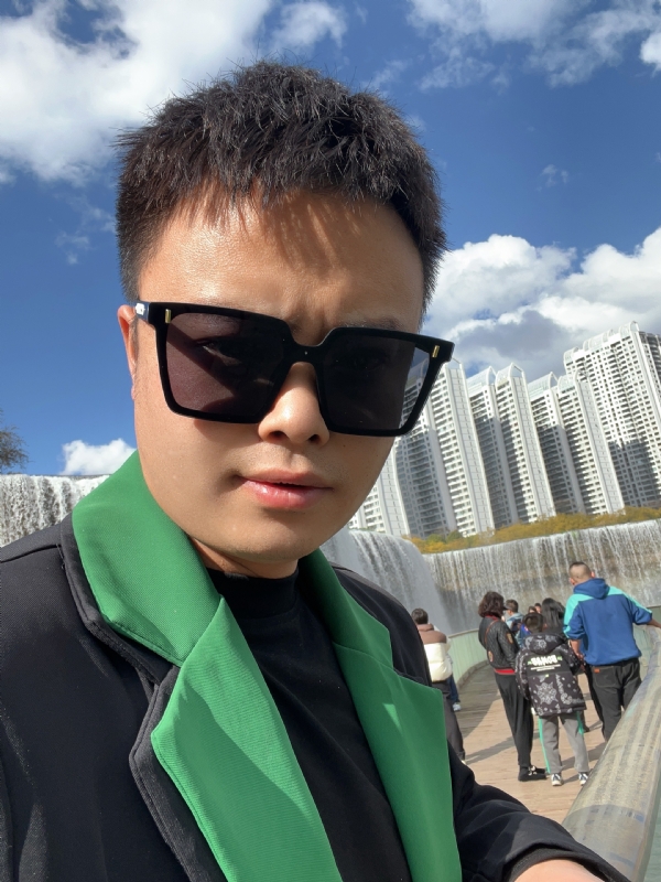 子阳的第一张照片--鞍山相亲服务中心