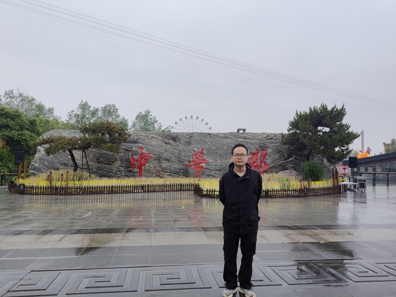 苏宾的第一张照片--鞍山相亲服务中心