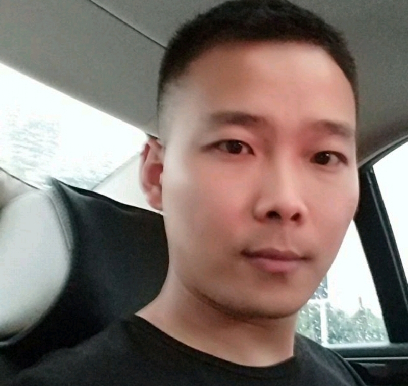 李先生的第二张照片--鞍山相亲服务中心