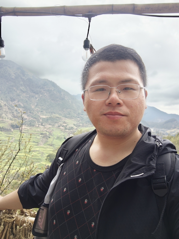 青山的第三张照片--鞍山相亲服务中心