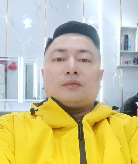 曾哥的第一张照片--鞍山相亲服务中心