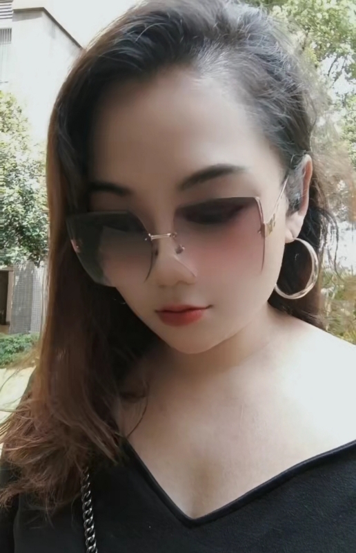 往事如烟的第一张照片--鞍山相亲服务中心