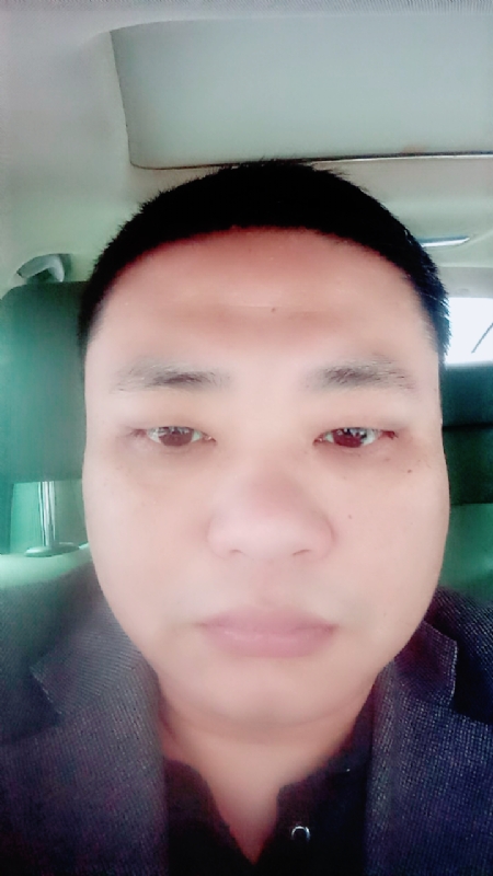 向日葵的第一张照片--鞍山相亲服务中心