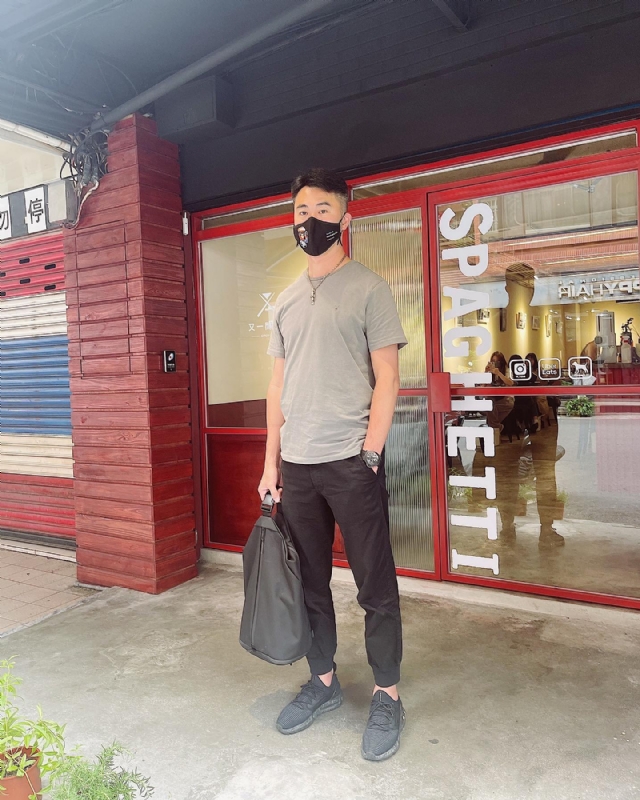 酒商安迪的第一张照片--鞍山相亲服务中心