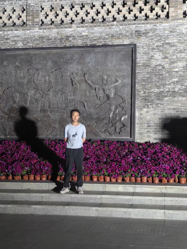 威风凛凛的第一张照片--鞍山相亲服务中心