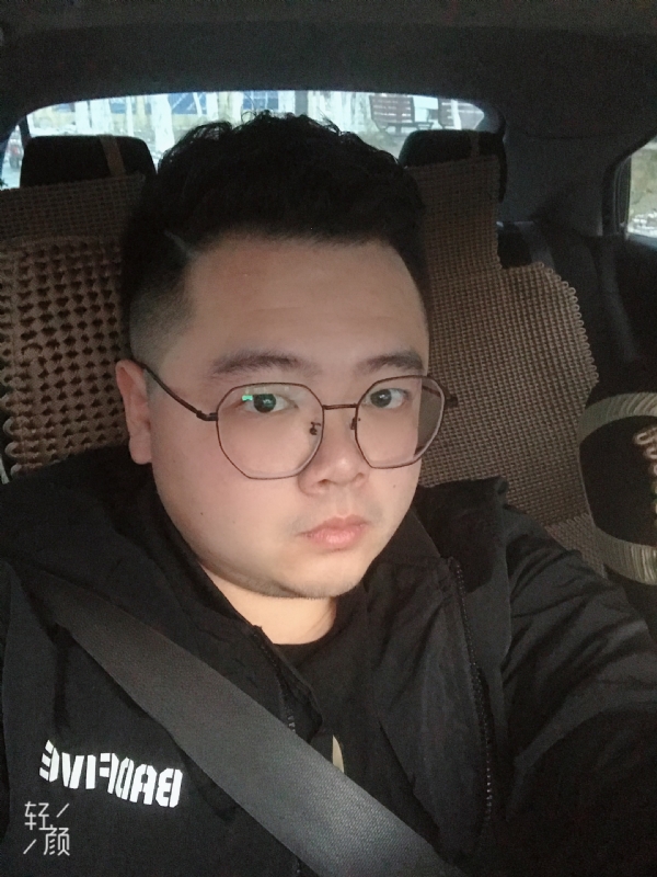 欢笑的第一张照片--鞍山相亲服务中心