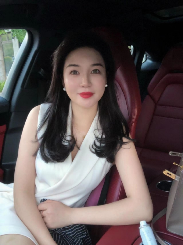 小雨的第一张照片--鞍山相亲服务中心