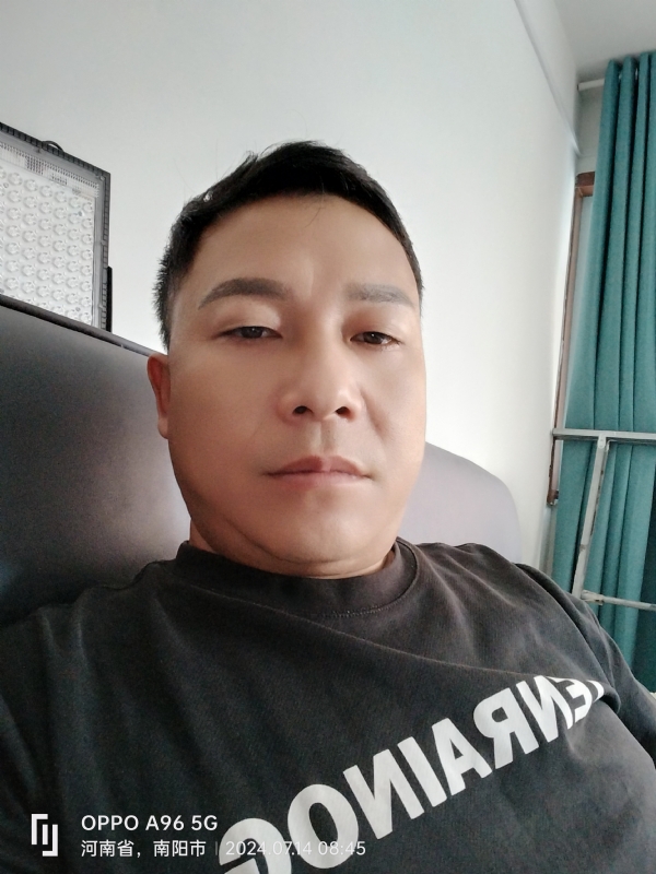 楚辞的第一张照片--鞍山相亲服务中心