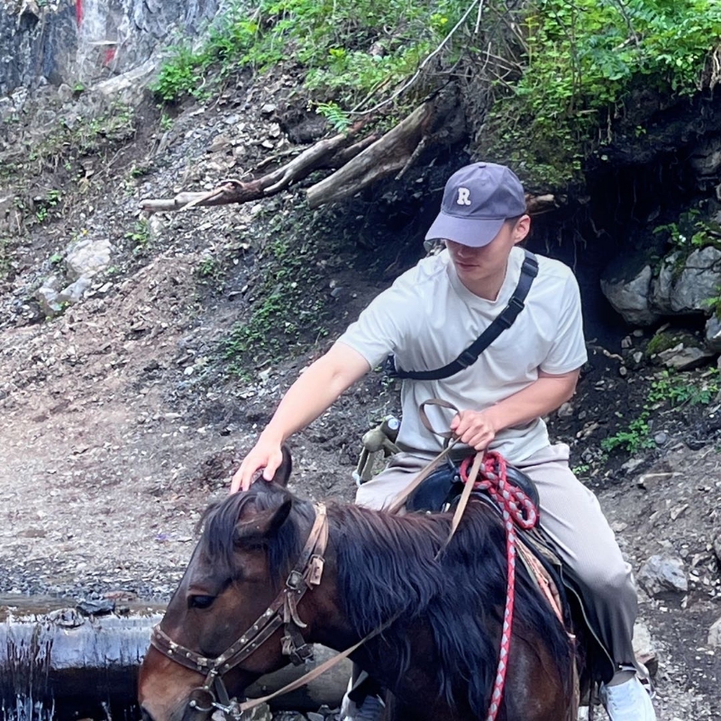 蓦然回首的第二张照片--鞍山相亲服务中心