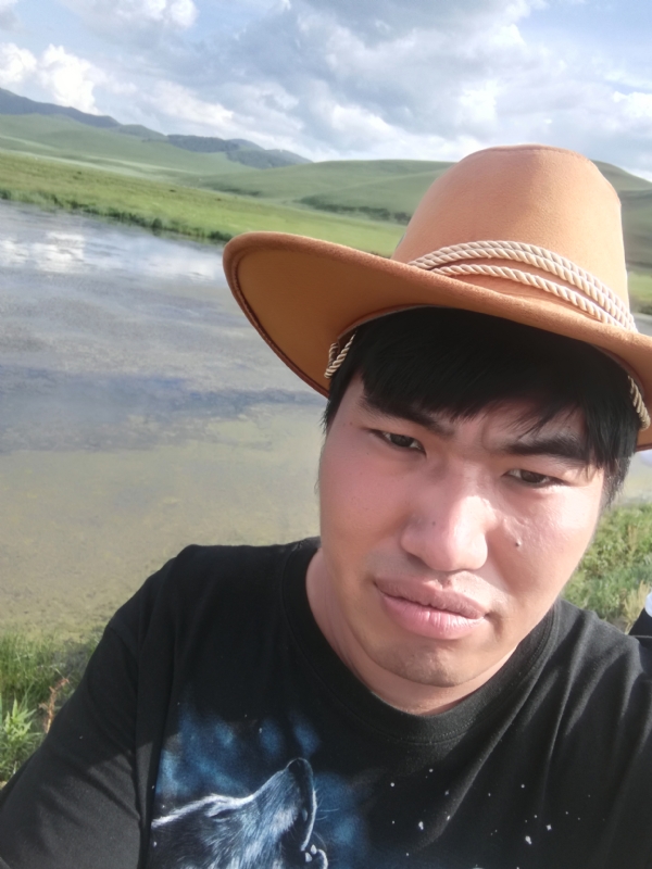 LOVE的誓言的第二张照片--鞍山相亲服务中心