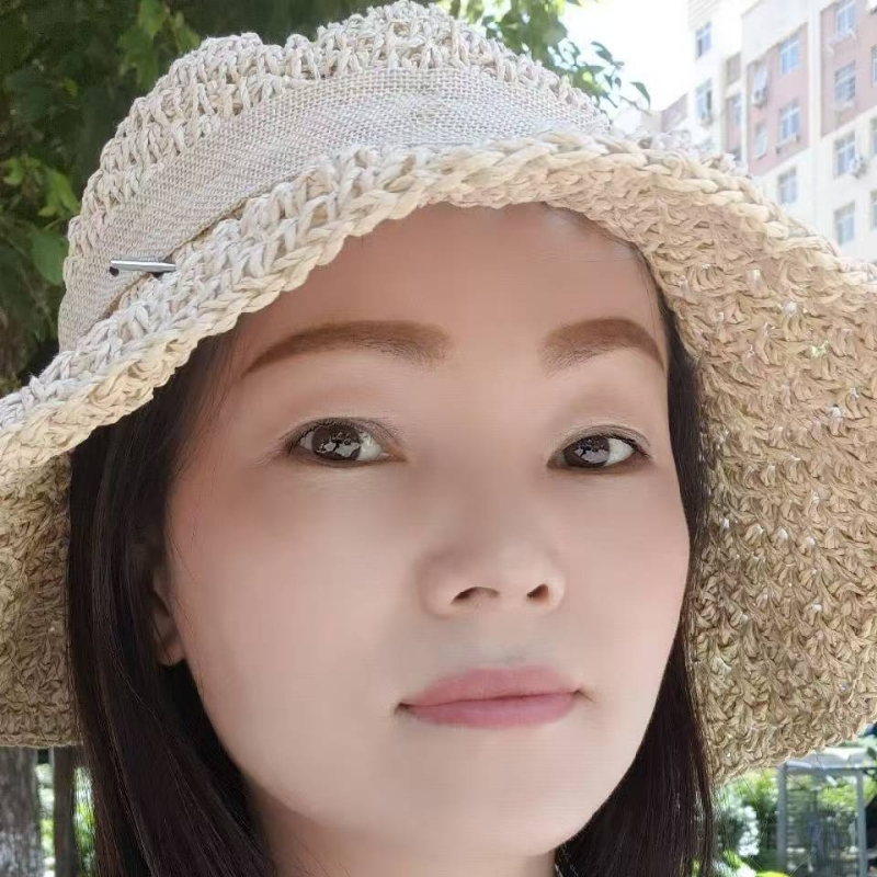 蓝妮的第二张照片--鞍山相亲服务中心