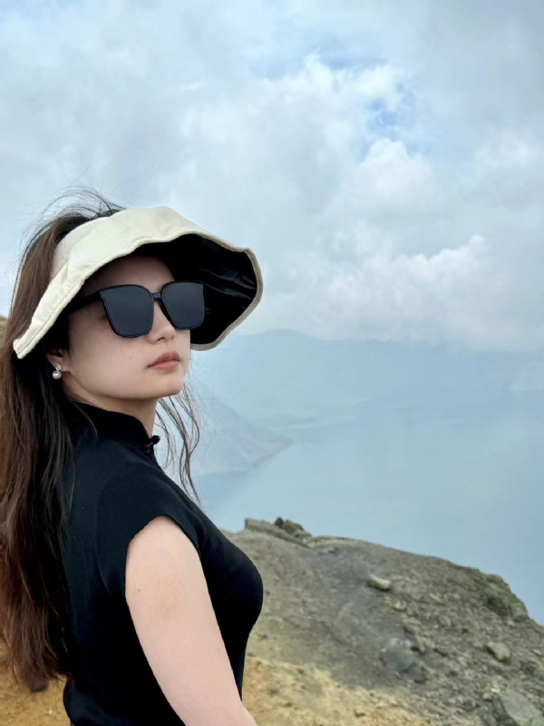 随梦的第一张照片--鞍山相亲服务中心