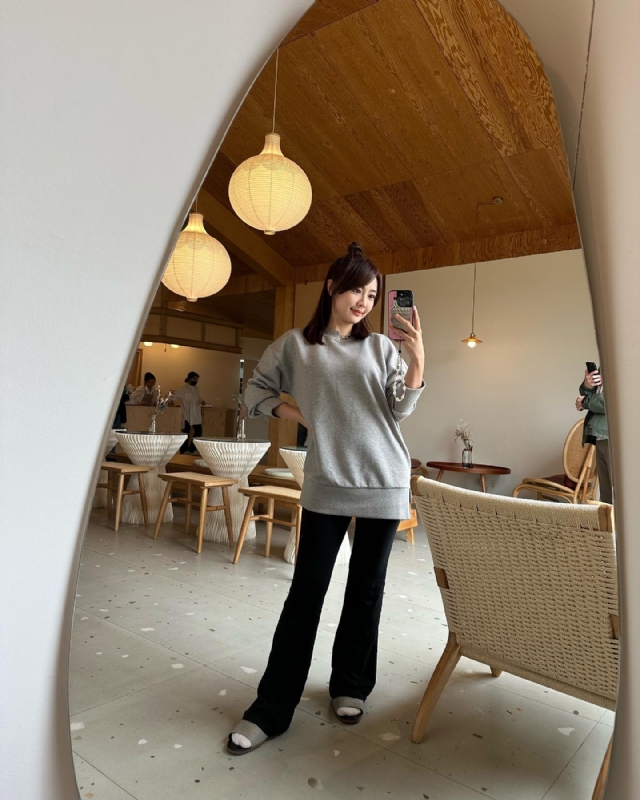 蓝色天空的第二张照片--鞍山相亲服务中心