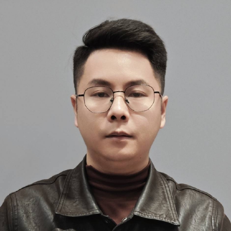 山城一老狗的第一张照片--鞍山相亲服务中心