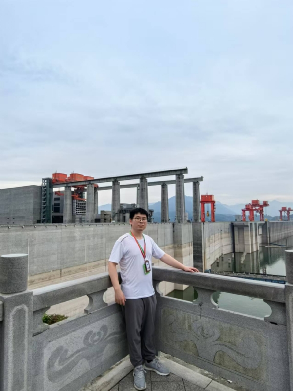 xhfsx的第一张照片--鞍山相亲服务中心