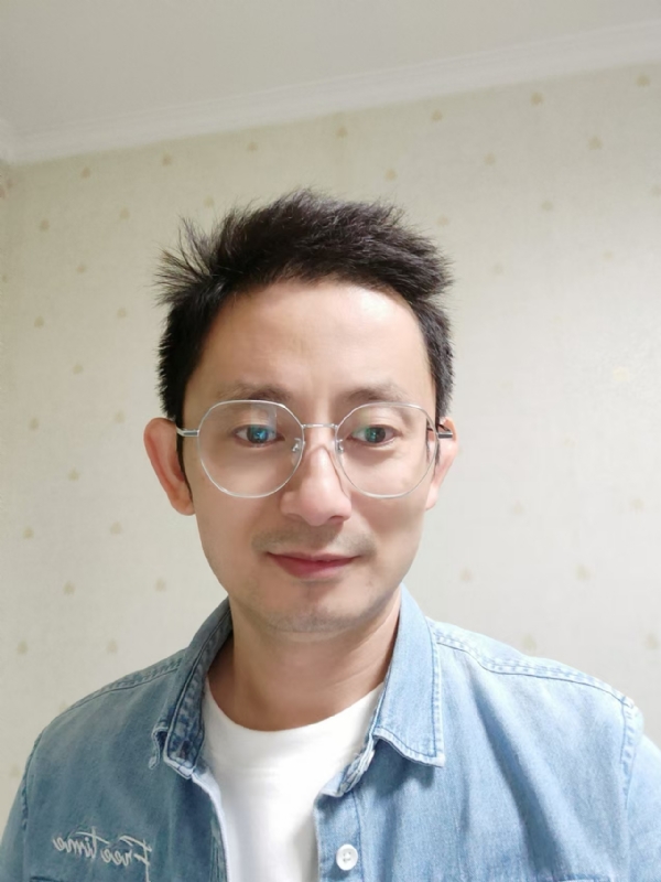 飘逸的第二张照片--鞍山相亲服务中心