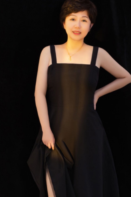 阿娜的第一张照片--鞍山相亲服务中心