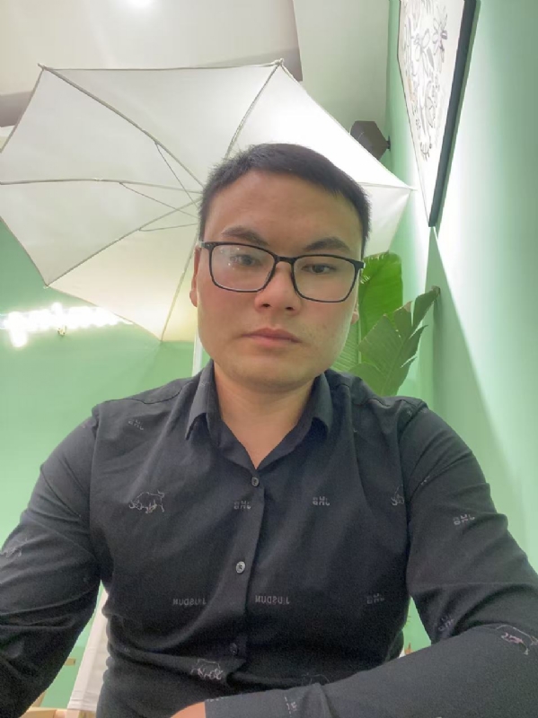 像风一样自由的第一张照片--鞍山相亲服务中心