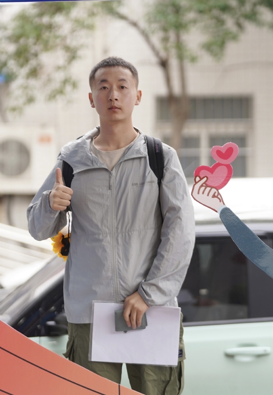 当下的第一张照片--鞍山相亲服务中心