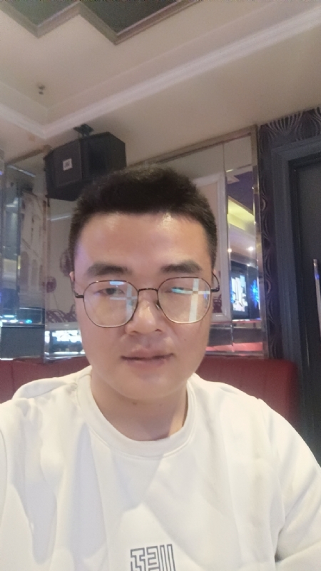 骑着蜗牛撵大象的第一张照片--鞍山相亲服务中心