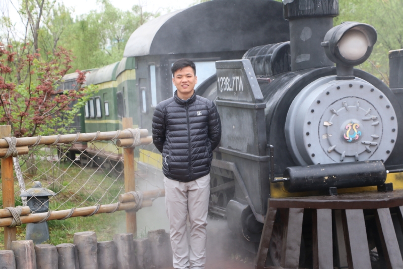 晴天的第二张照片--鞍山相亲服务中心