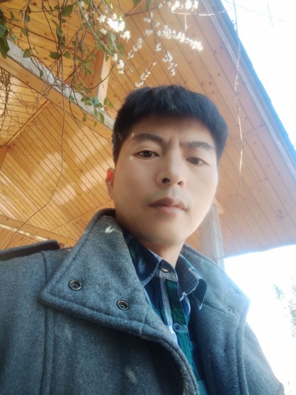 阿明的第一张照片--鞍山相亲服务中心