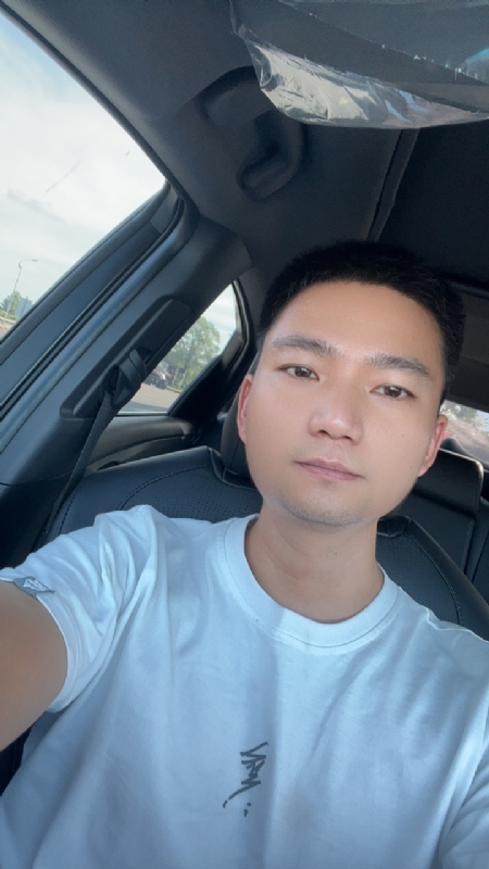 小江的第三张照片--鞍山相亲服务中心