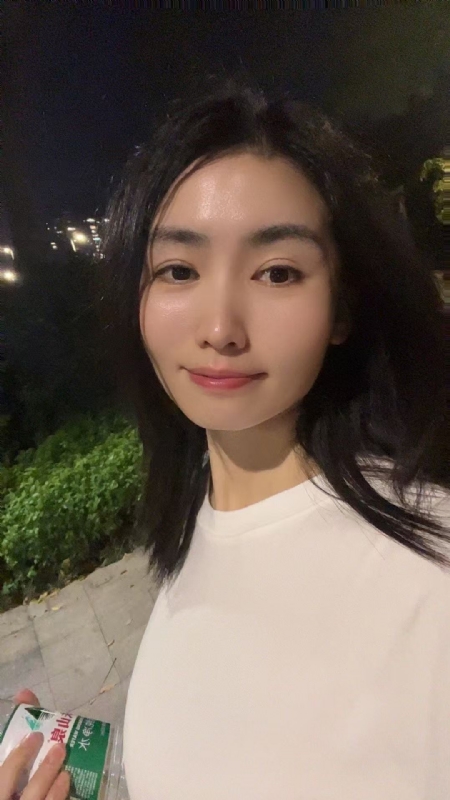 pan的第一张照片--鞍山相亲服务中心