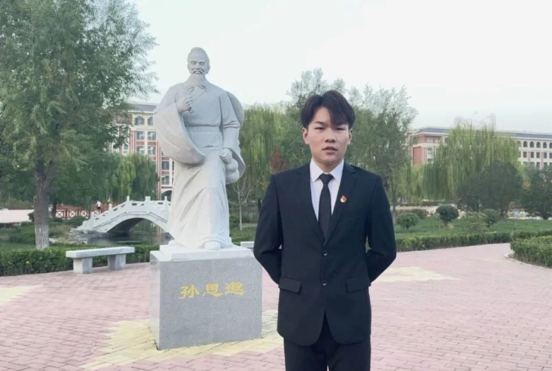 尚明月的第一张照片--鞍山相亲服务中心