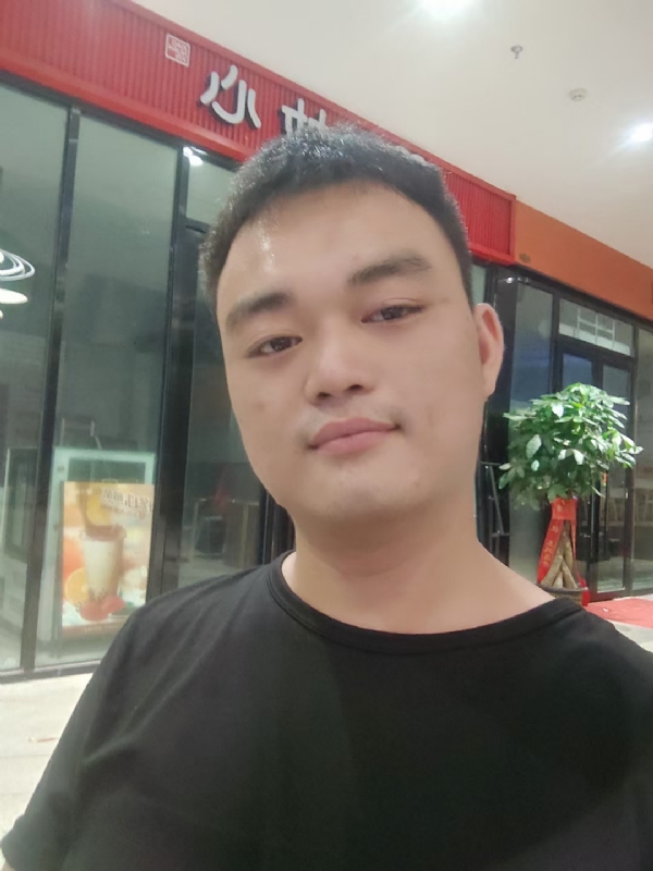 寻找另一半的第二张照片--鞍山相亲服务中心