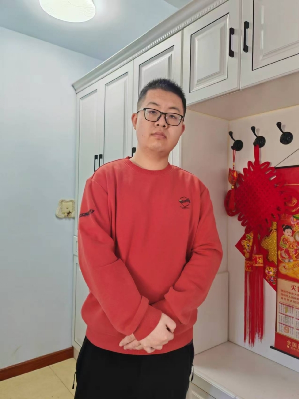 智慧的小胖的第一张照片--鞍山相亲服务中心