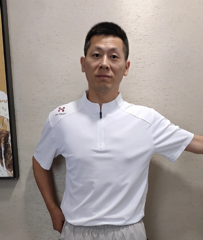 红旗下长大的第一张照片--鞍山相亲服务中心