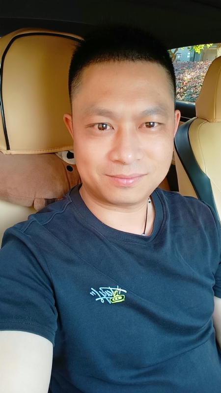 影子的第二张照片--鞍山相亲服务中心