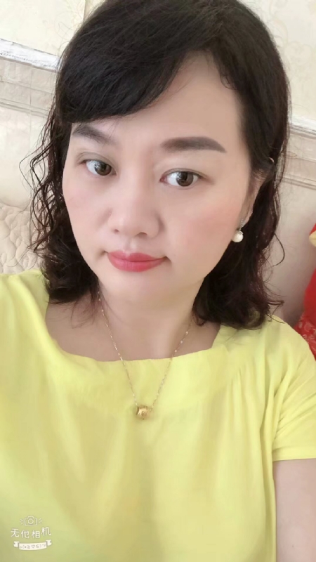 微笑的第一张照片--鞍山相亲服务中心