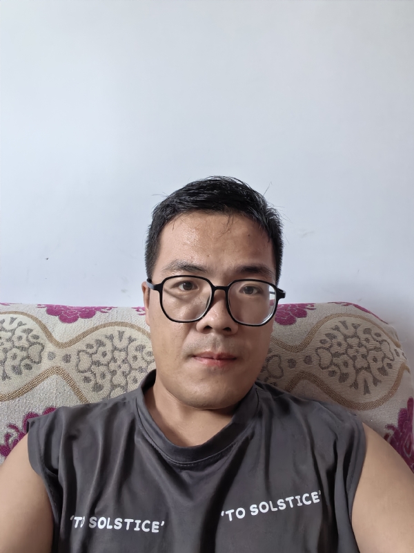 卫TF的第四张照片--鞍山相亲服务中心