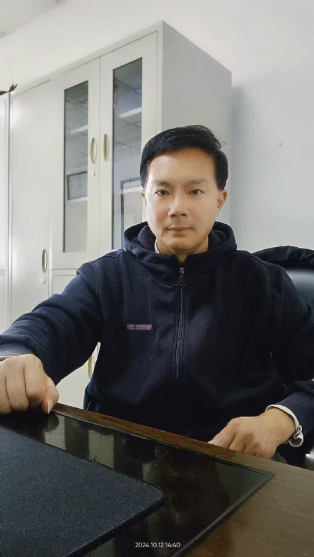 枫叶的第一张照片--鞍山相亲服务中心