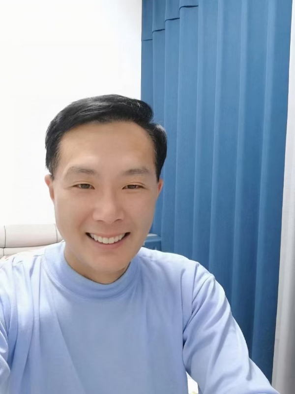 枫叶的第三张照片--鞍山相亲服务中心