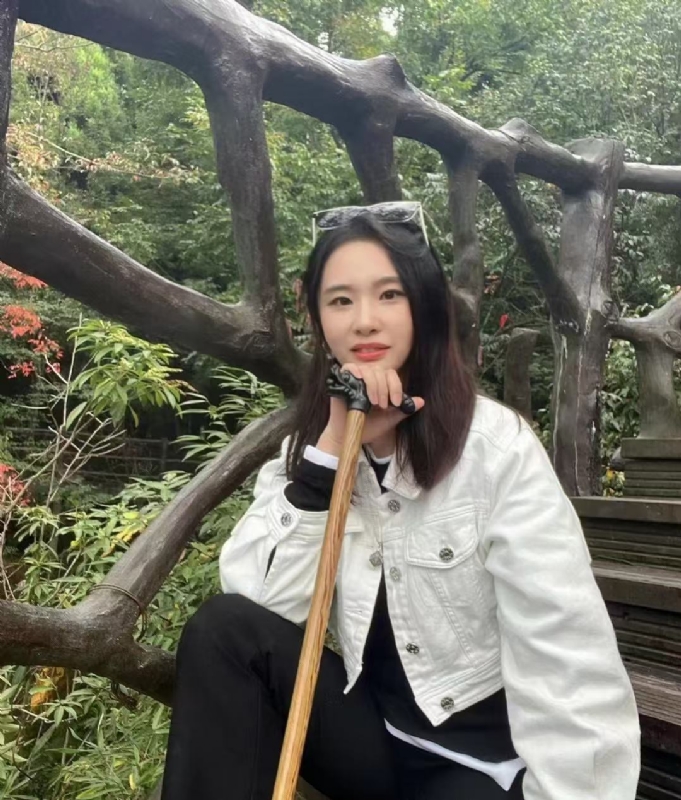 琪琪的第一张照片--鞍山相亲服务中心