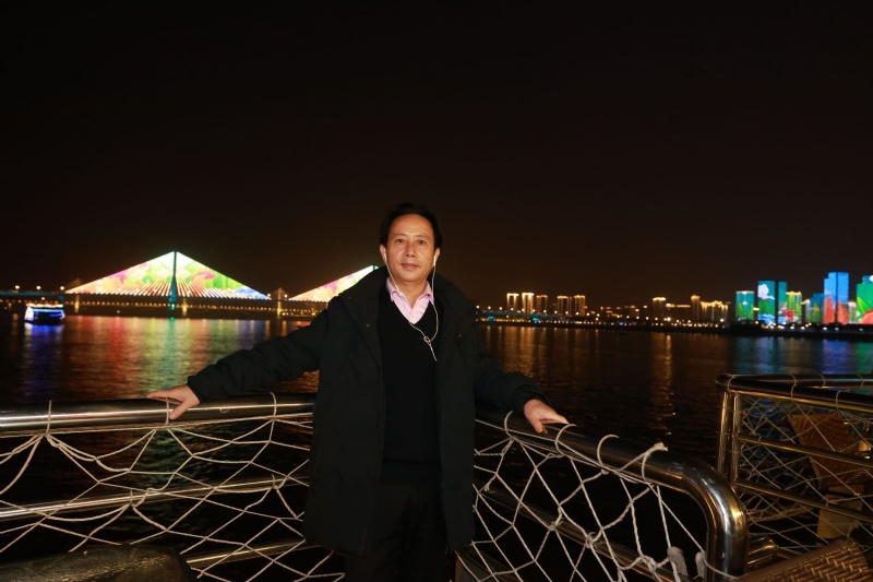 青春有你的第一张照片--鞍山相亲服务中心