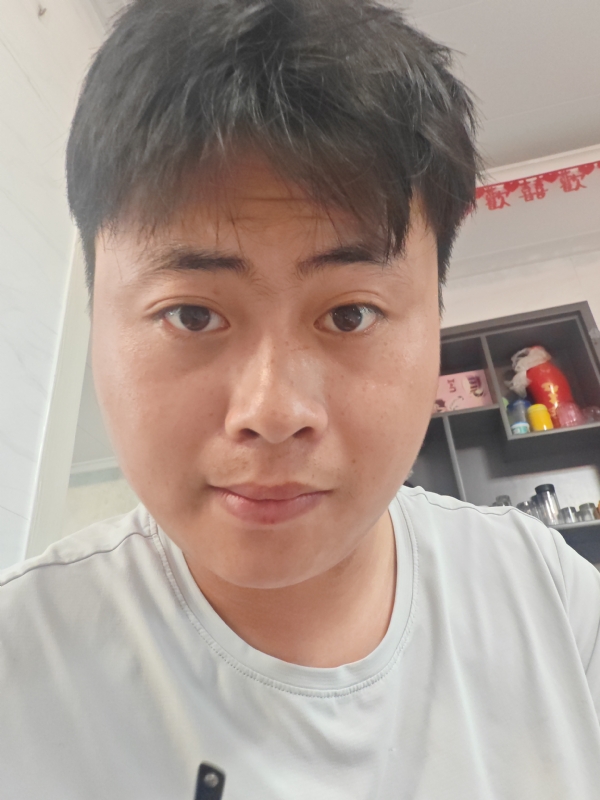 刘先生的第一张照片--鞍山相亲服务中心