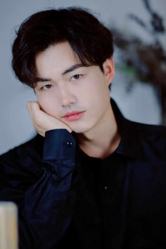 满天的星光的第二张照片--鞍山相亲服务中心