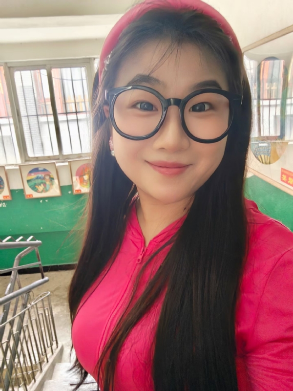 颂宜的第一张照片--鞍山相亲服务中心