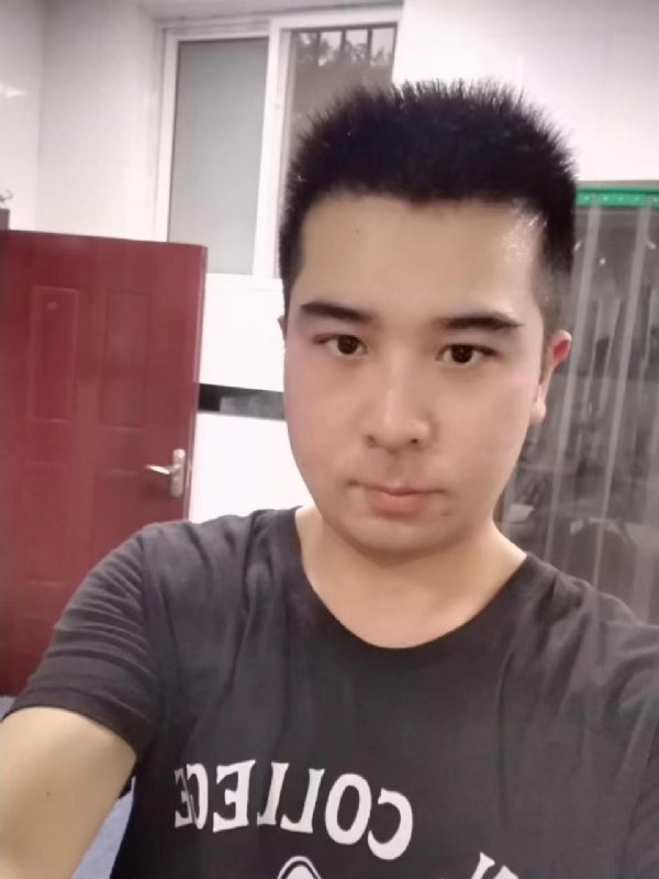 89WANG的第一张照片--鞍山相亲服务中心