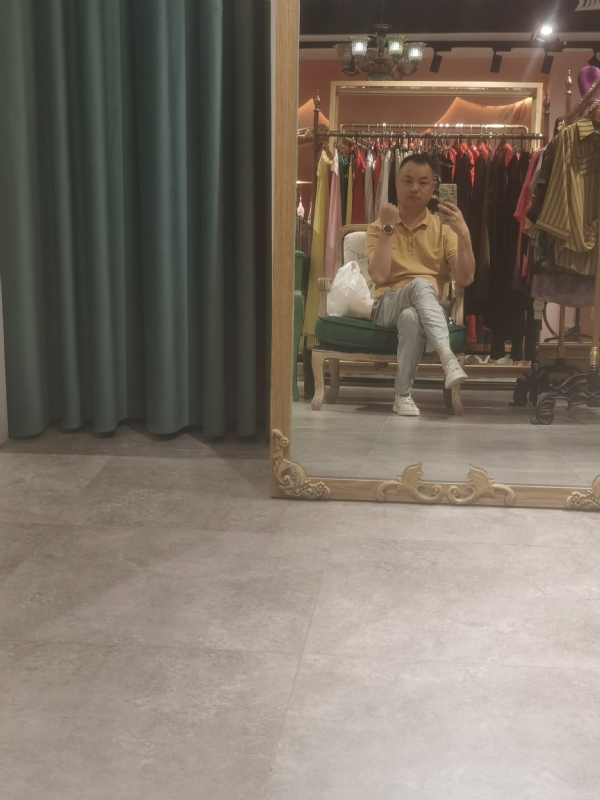 zhaofuwu的第一张照片--鞍山相亲服务中心