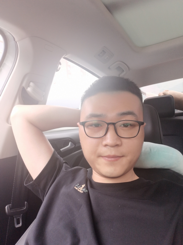 JingY的第一张照片--鞍山相亲服务中心