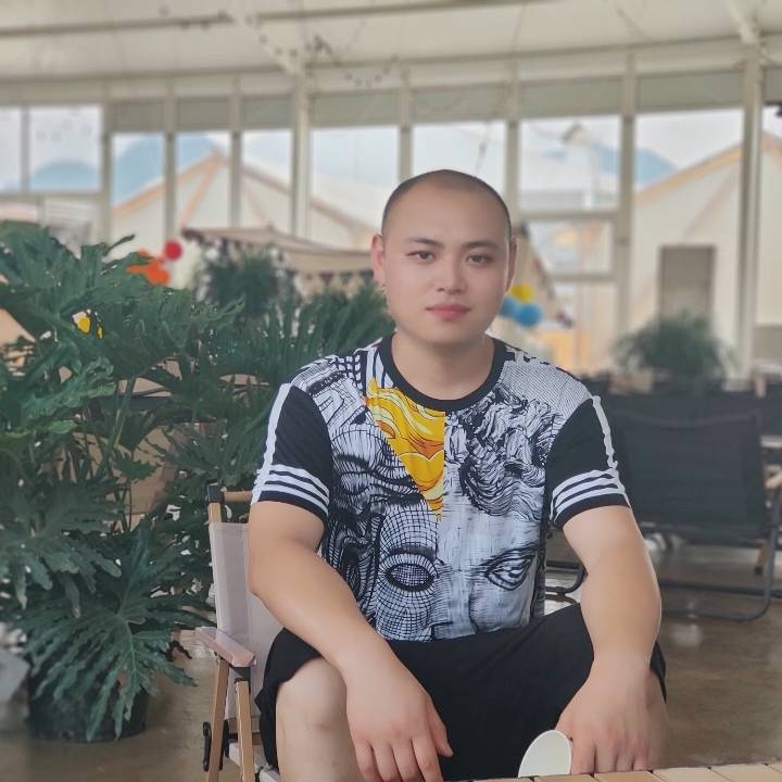 诚心找一个的第一张照片--鞍山相亲服务中心